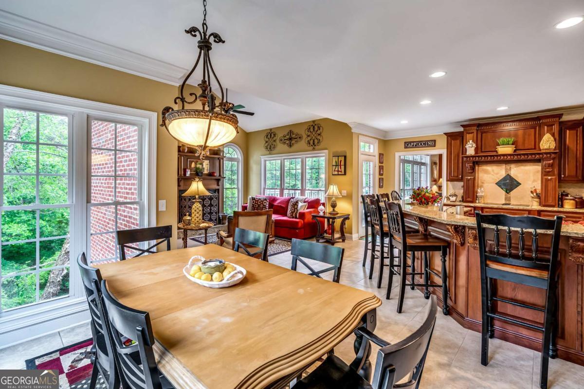 411 Overlook Way Cohutta GA 30710