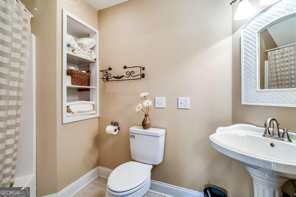 411 Overlook Way Cohutta GA 30710