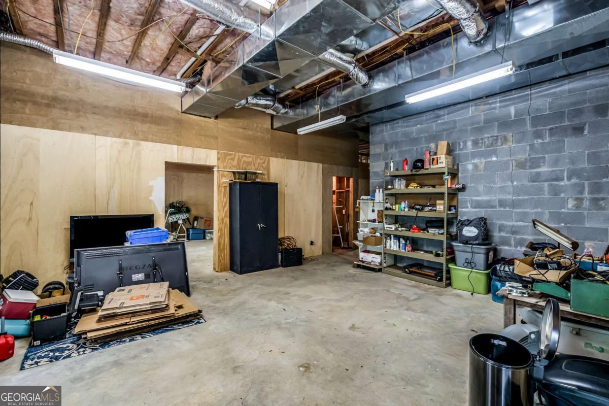 411 Overlook Way Cohutta GA 30710
