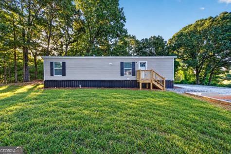61 Bennys Drive Cleveland GA 30528