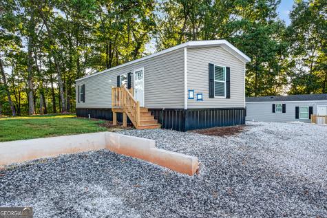 61 Bennys Drive Cleveland GA 30528