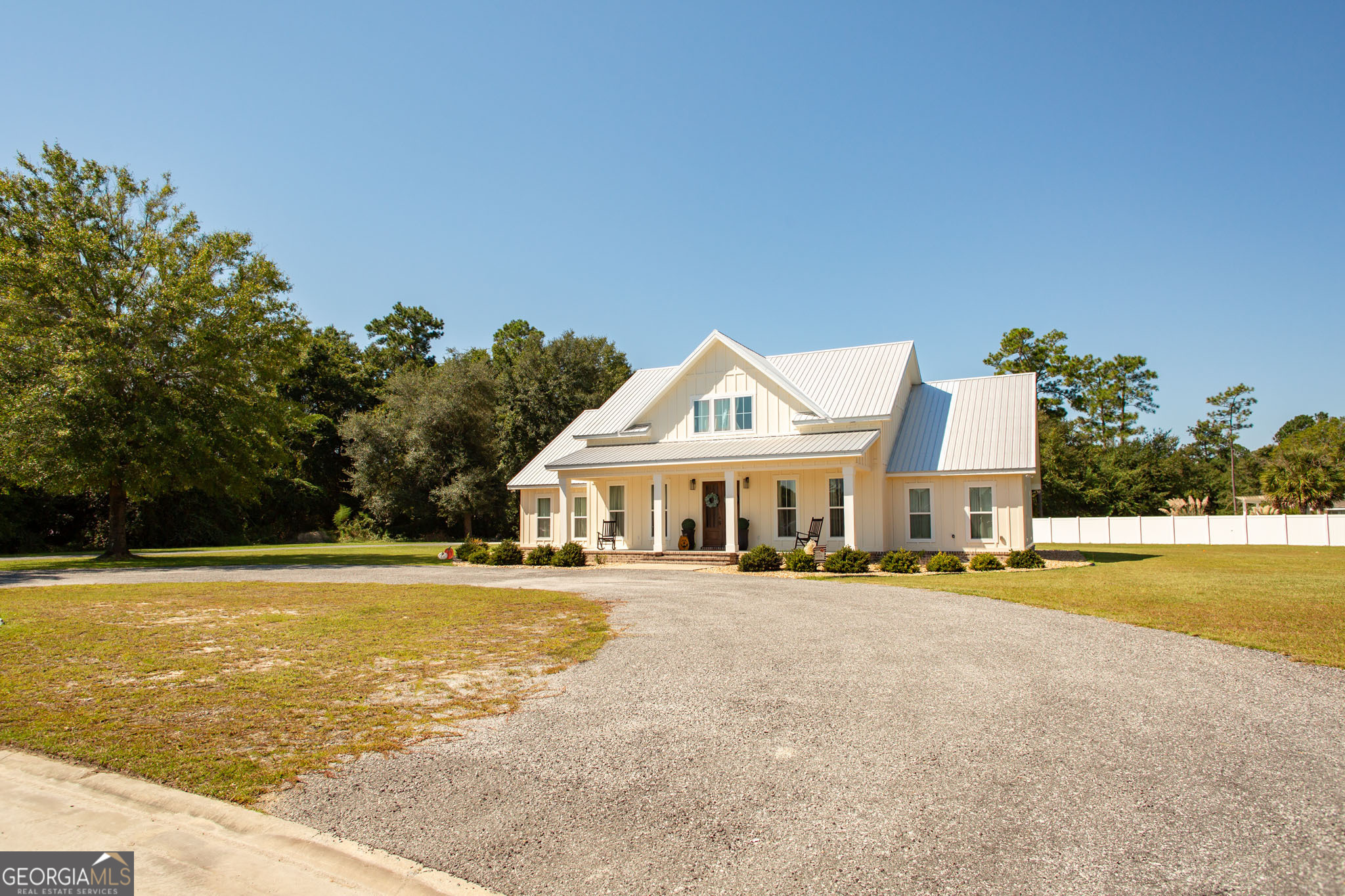 664 Saddle Circle Waycross GA 31503