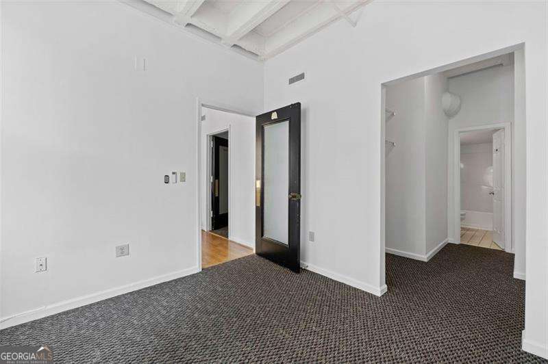 32 Peachtree Street NW Atlanta GA 30303
