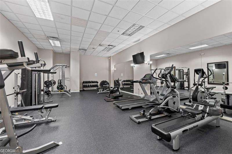 32 Peachtree Street NW Atlanta GA 30303