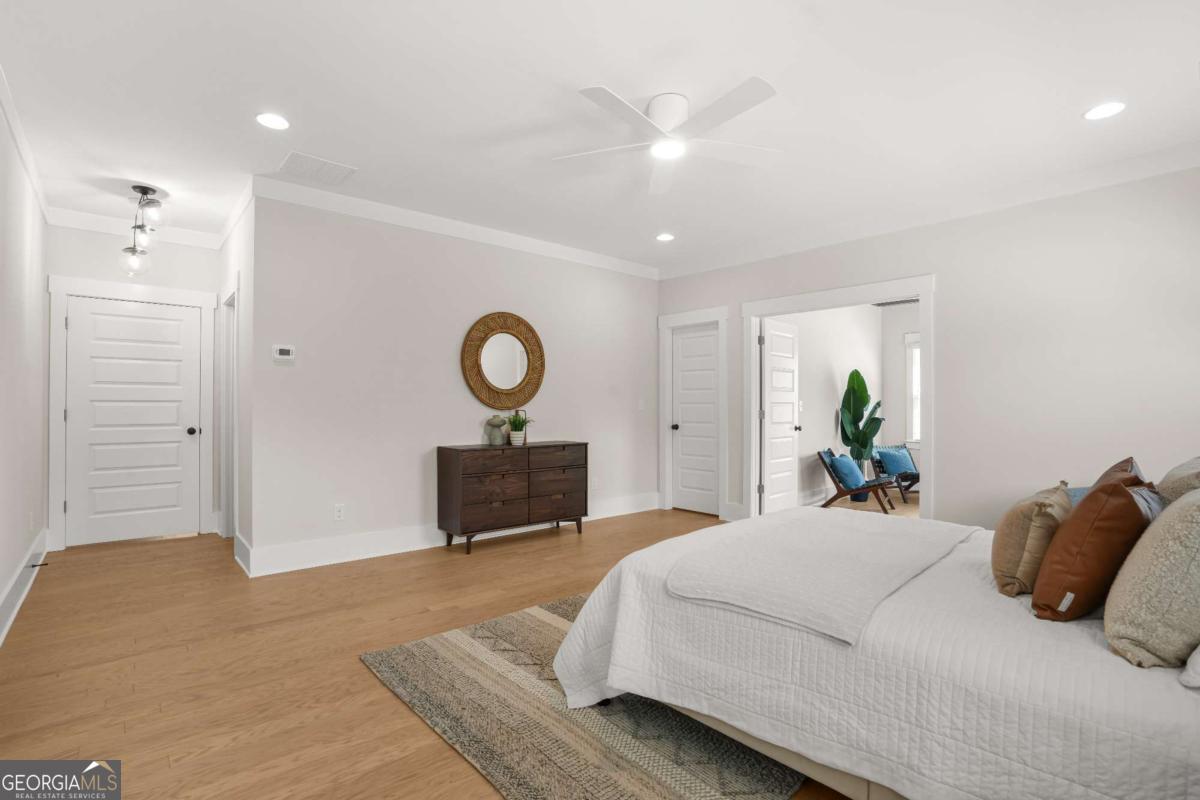 3216 Cedar Street Scottdale GA 30079