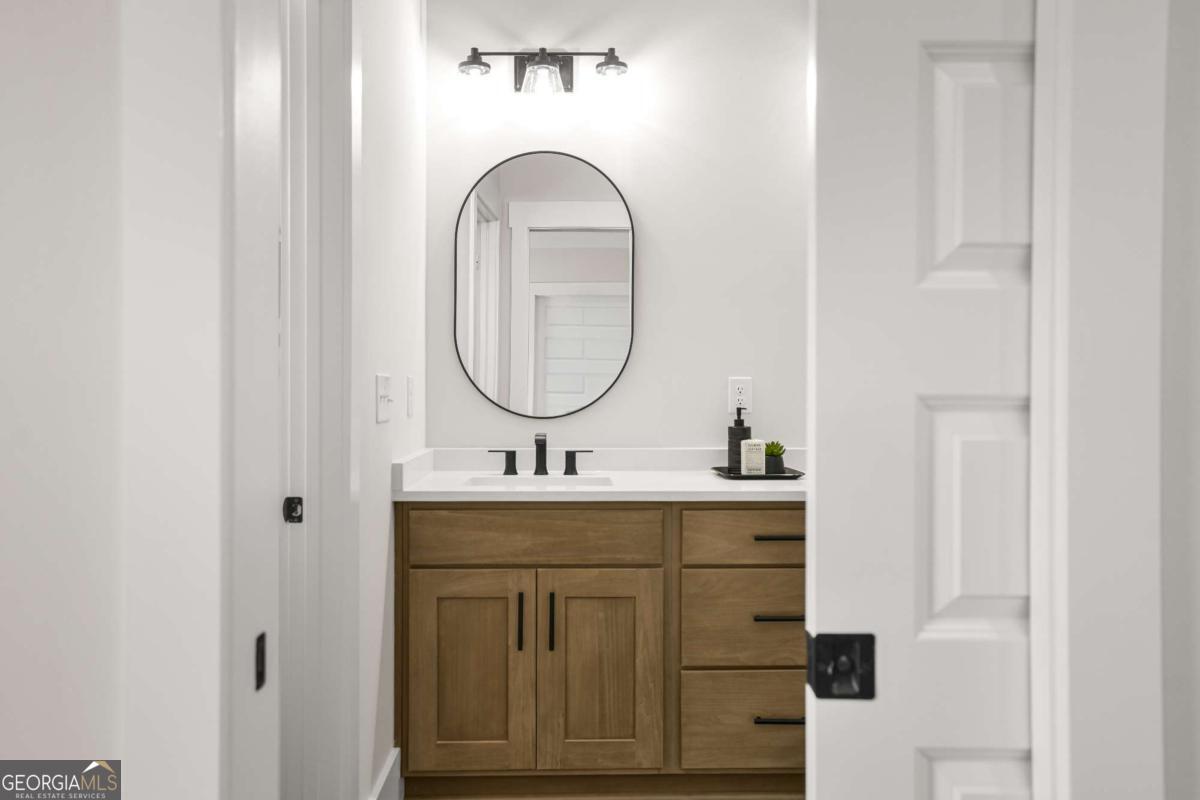 3216 Cedar Street Scottdale GA 30079