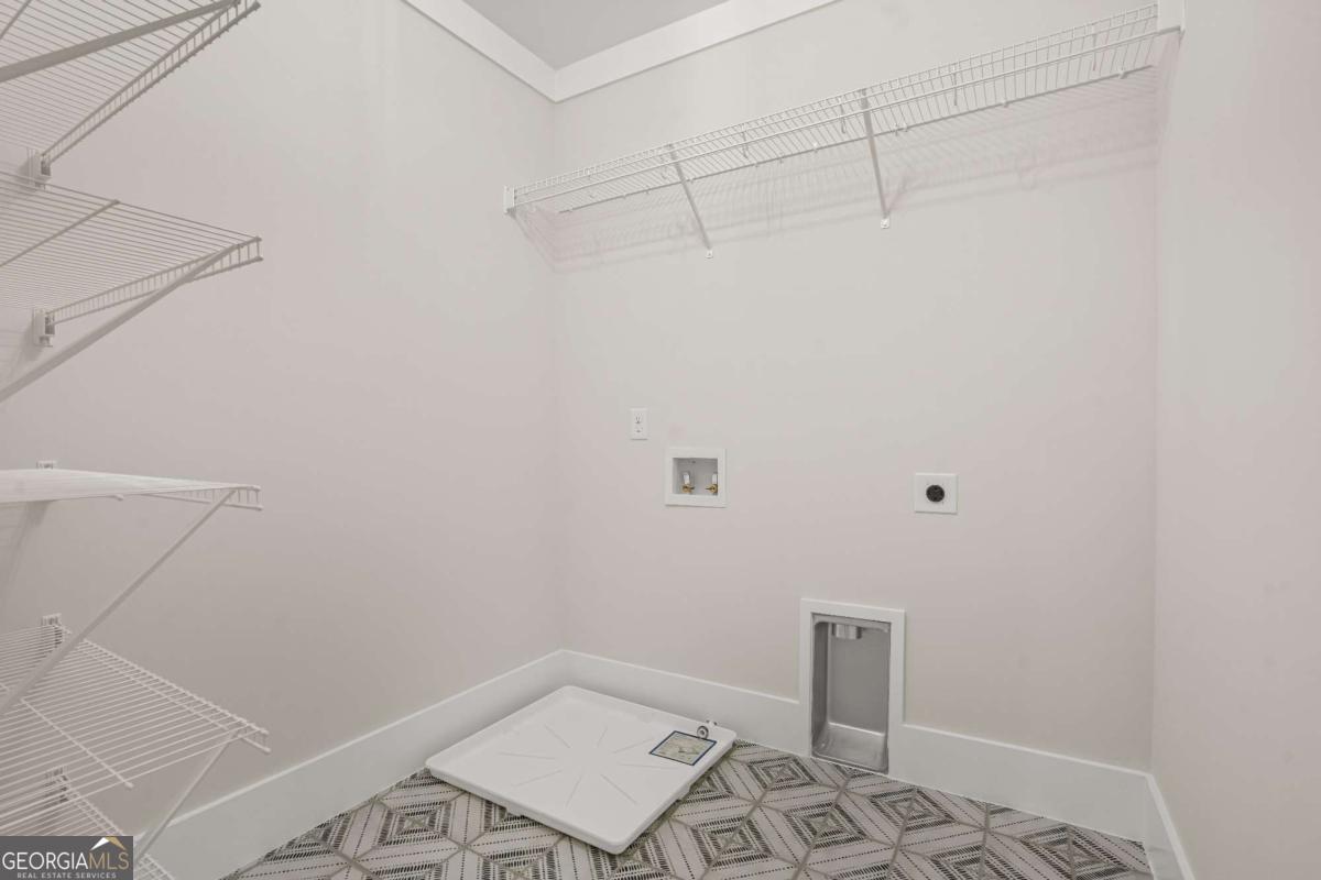 3216 Cedar Street Scottdale GA 30079