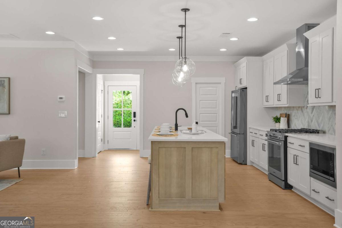 3216 Cedar Street Scottdale GA 30079