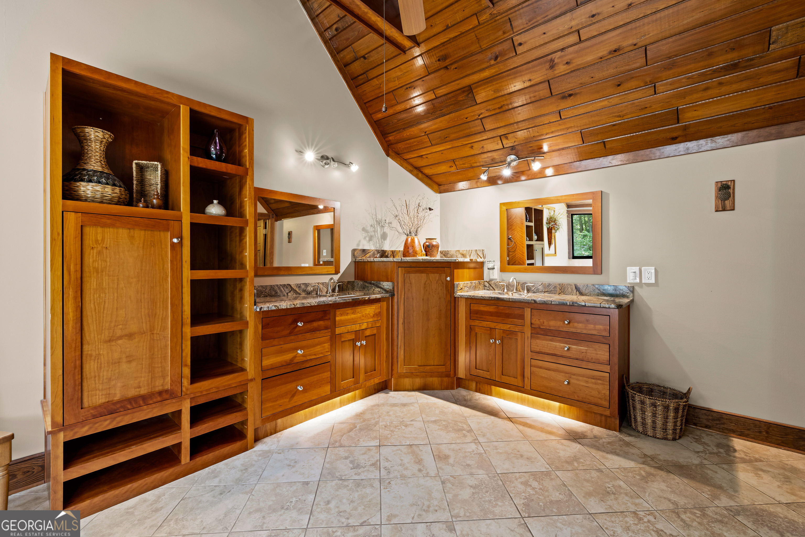 15 Red Bud Trail Newnan GA 30263