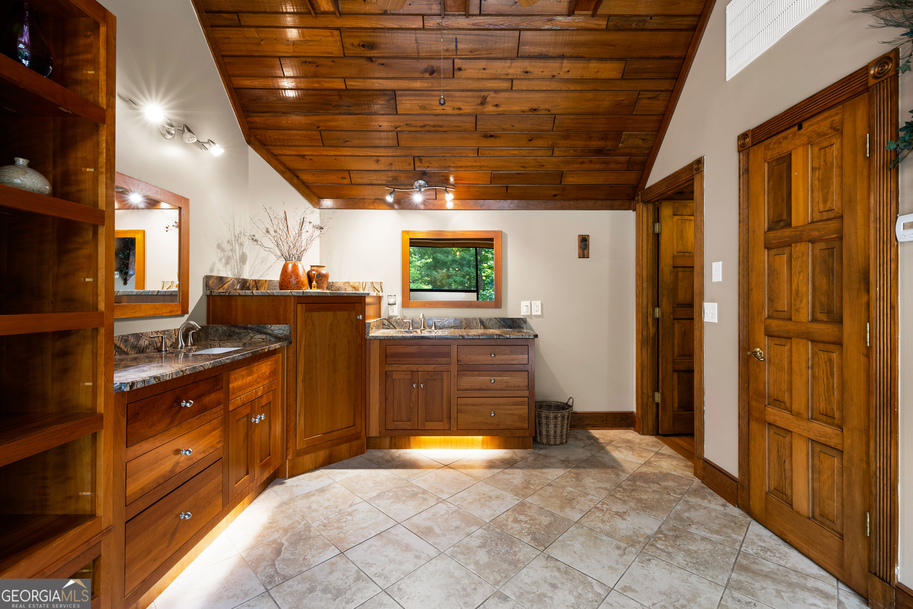 15 Red Bud Trail Newnan GA 30263