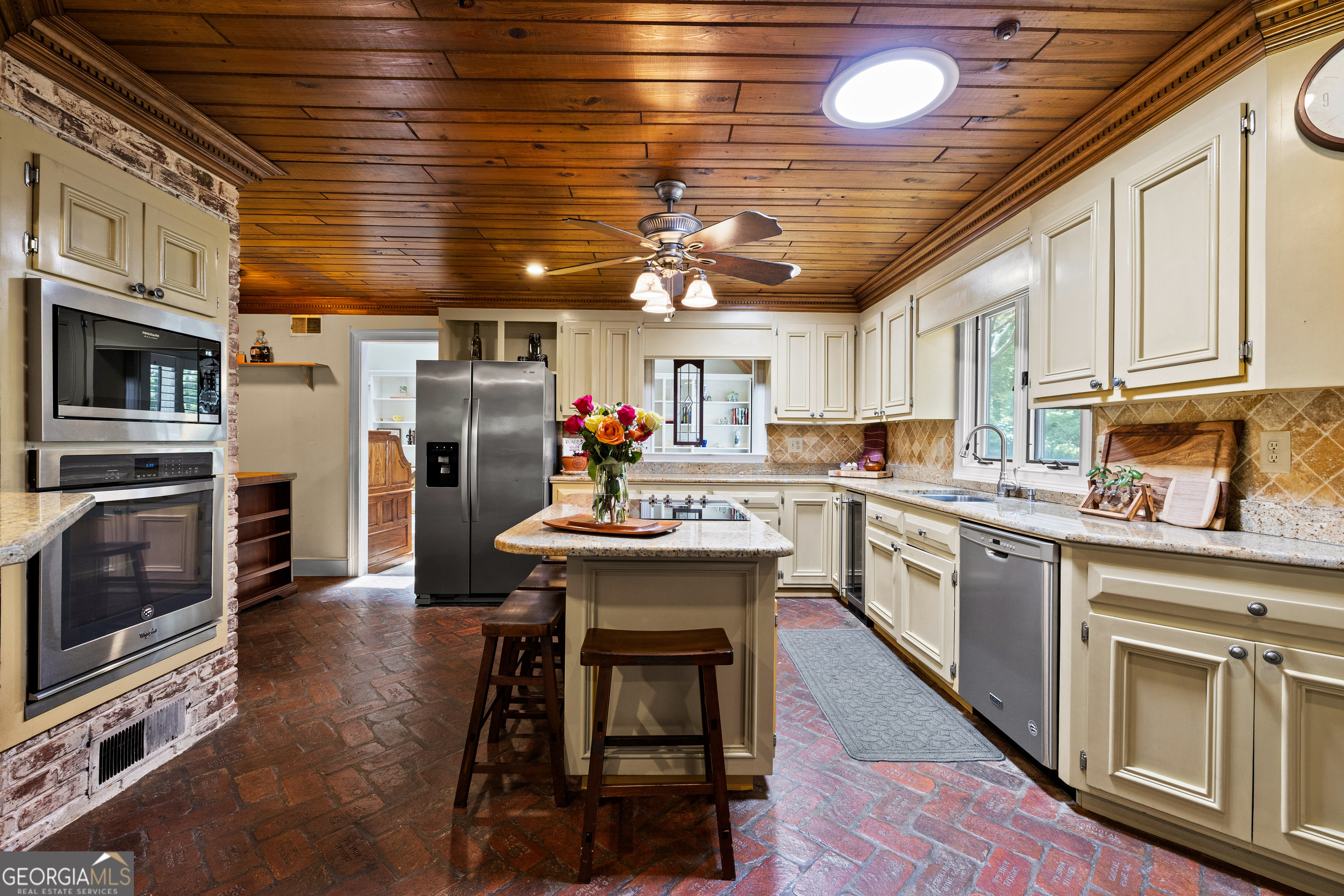 15 Red Bud Trail Newnan GA 30263