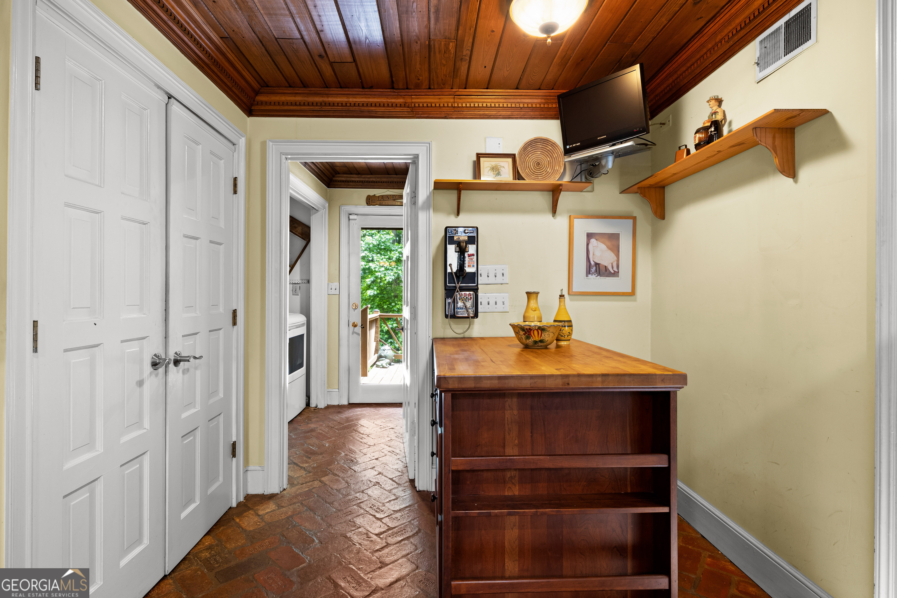 15 Red Bud Trail Newnan GA 30263