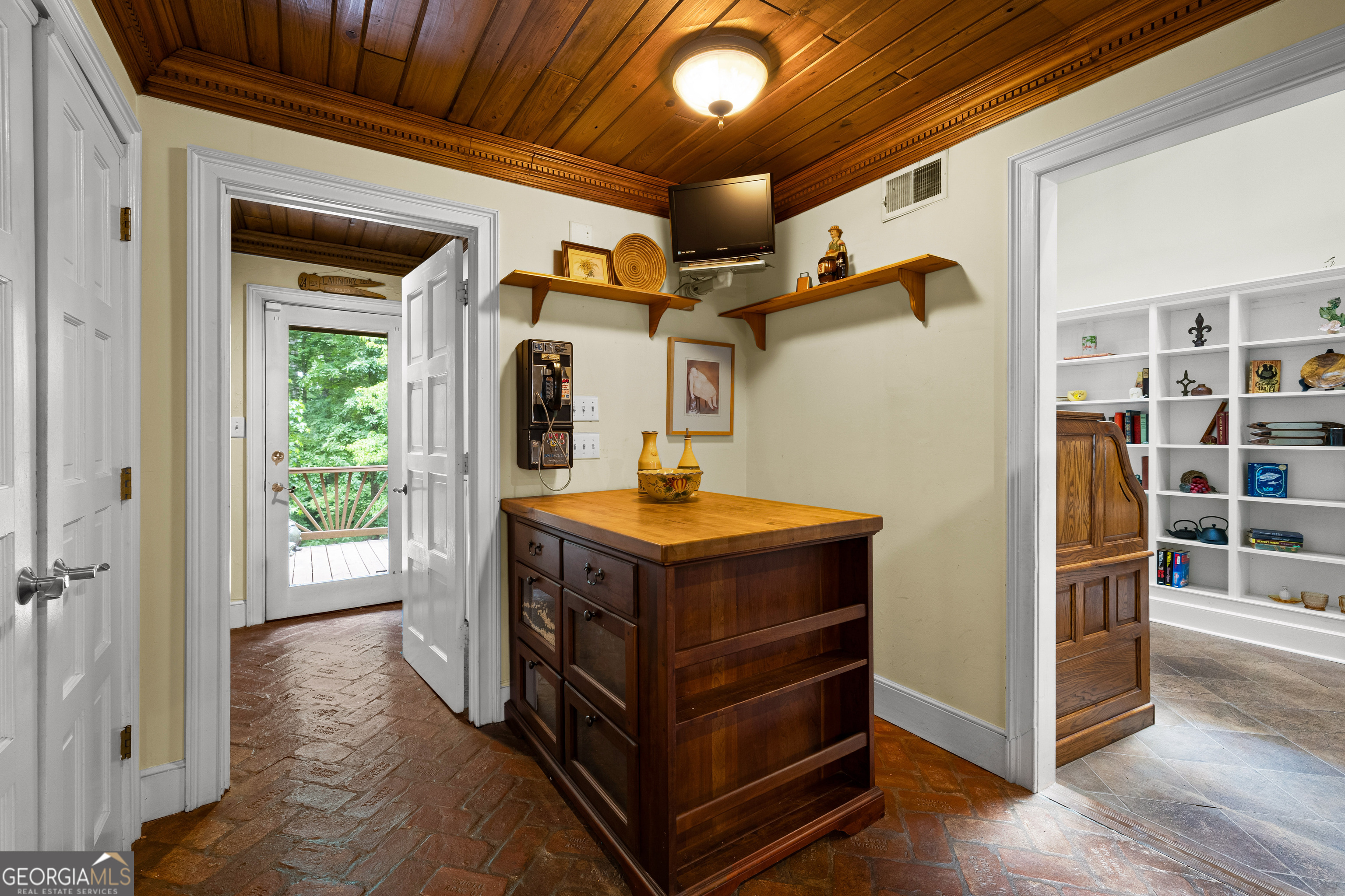 15 Red Bud Trail Newnan GA 30263