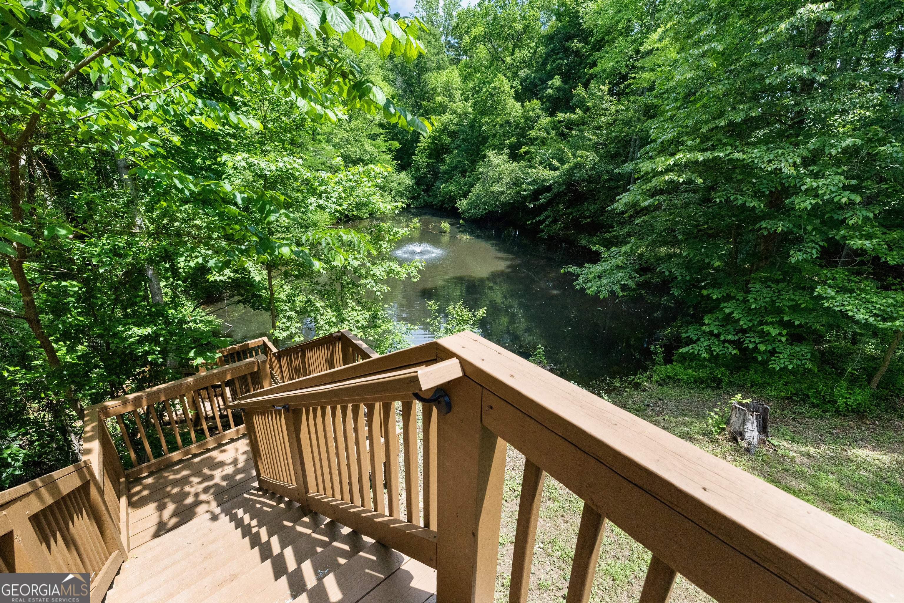 15 Red Bud Trail Newnan GA 30263