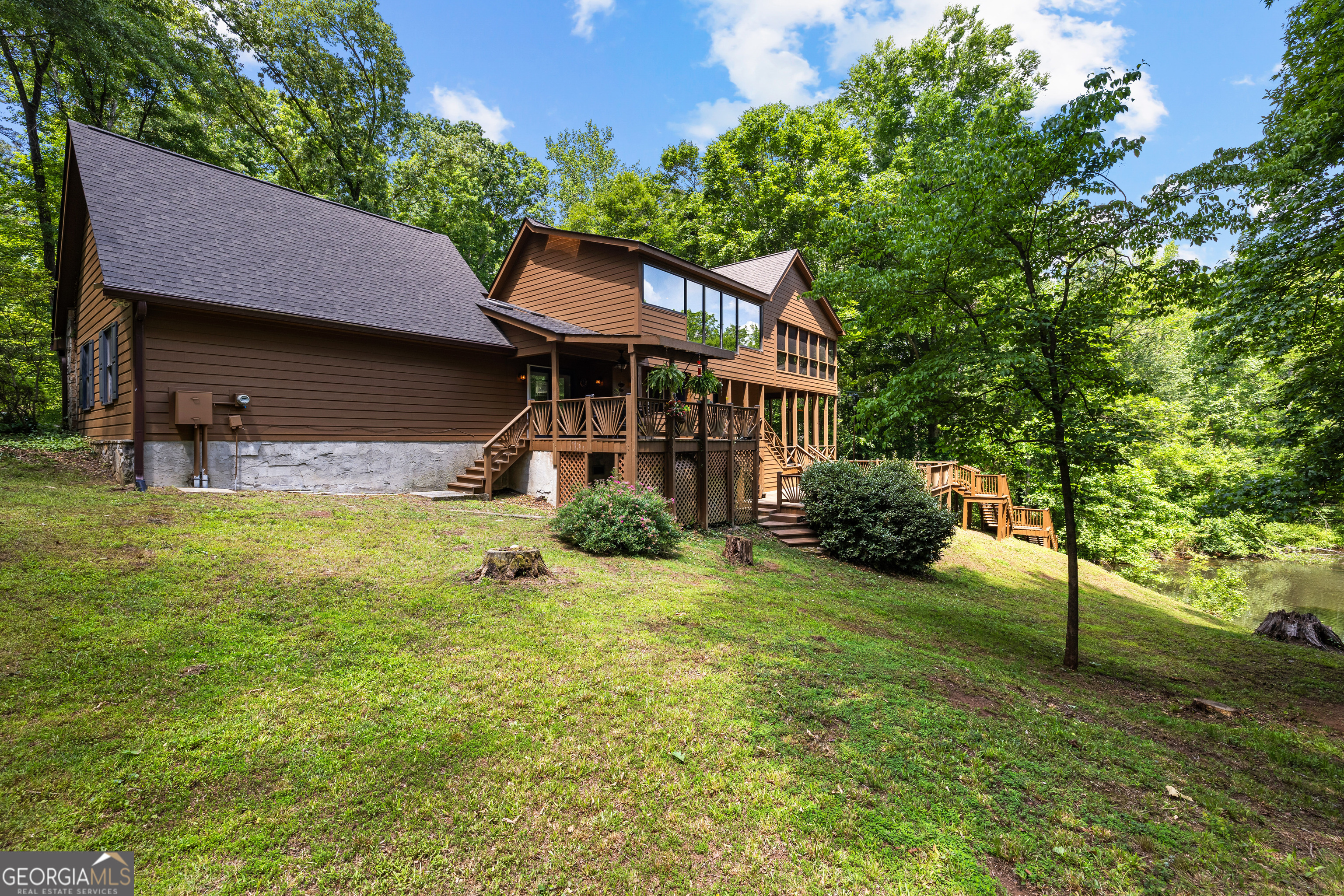 15 Red Bud Trail Newnan GA 30263