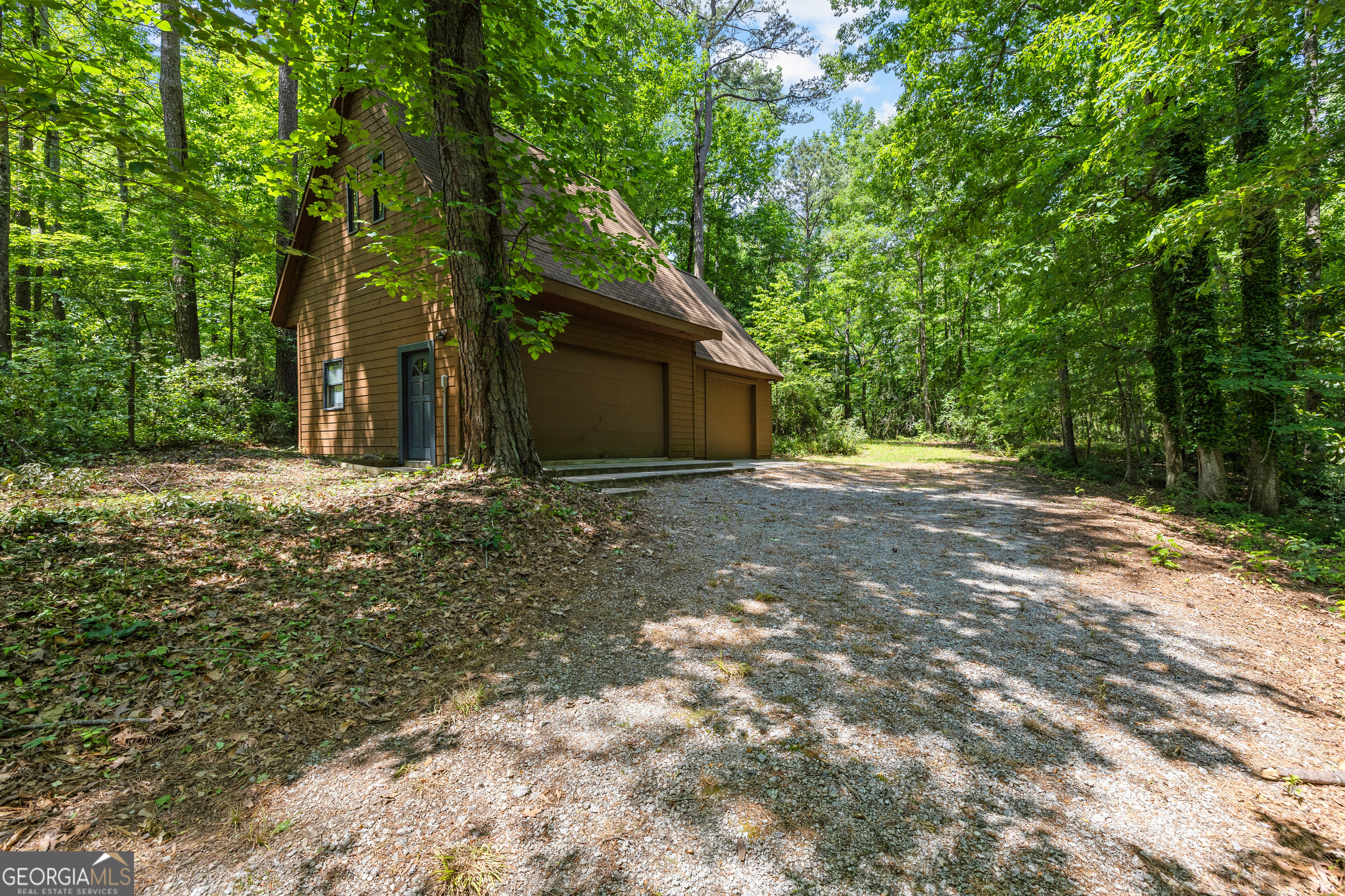 15 Red Bud Trail Newnan GA 30263