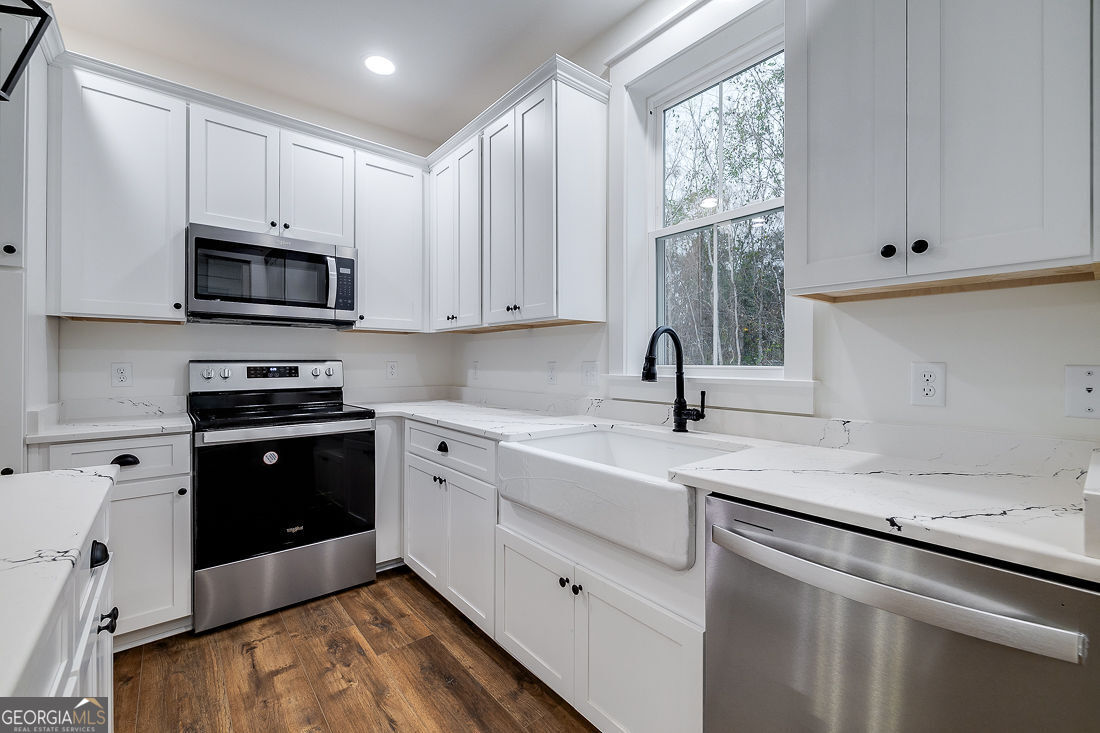 610 N Rogers Street Pooler GA 31322