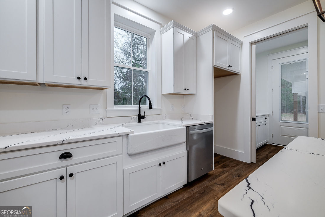 610 N Rogers Street Pooler GA 31322