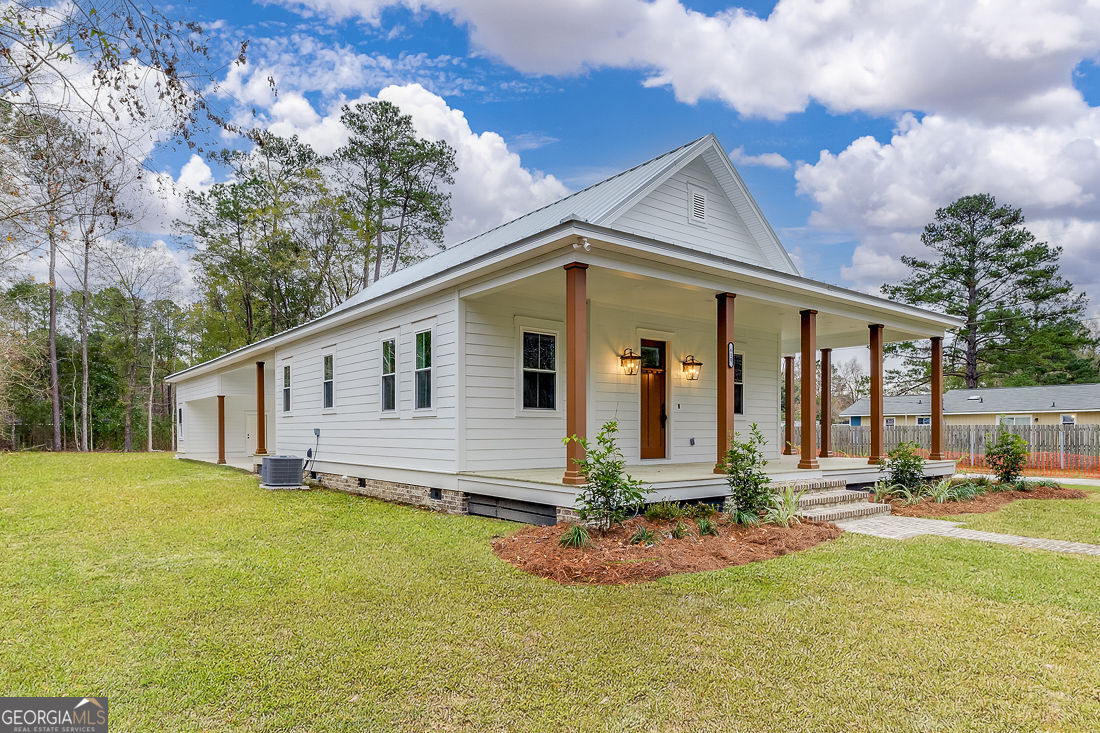 610 N Rogers Street Pooler GA 31322