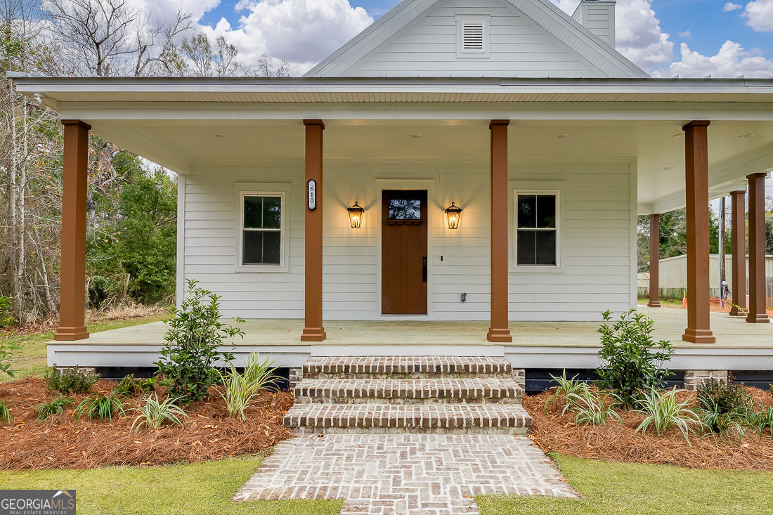 610 N Rogers Street Pooler GA 31322
