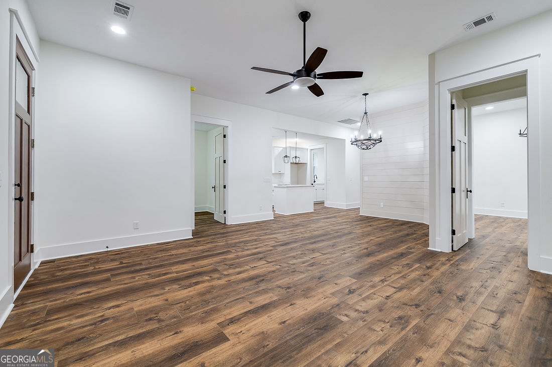 610 N Rogers Street Pooler GA 31322