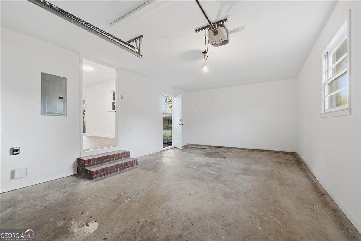 338 Mike Street Warner Robins GA 31088