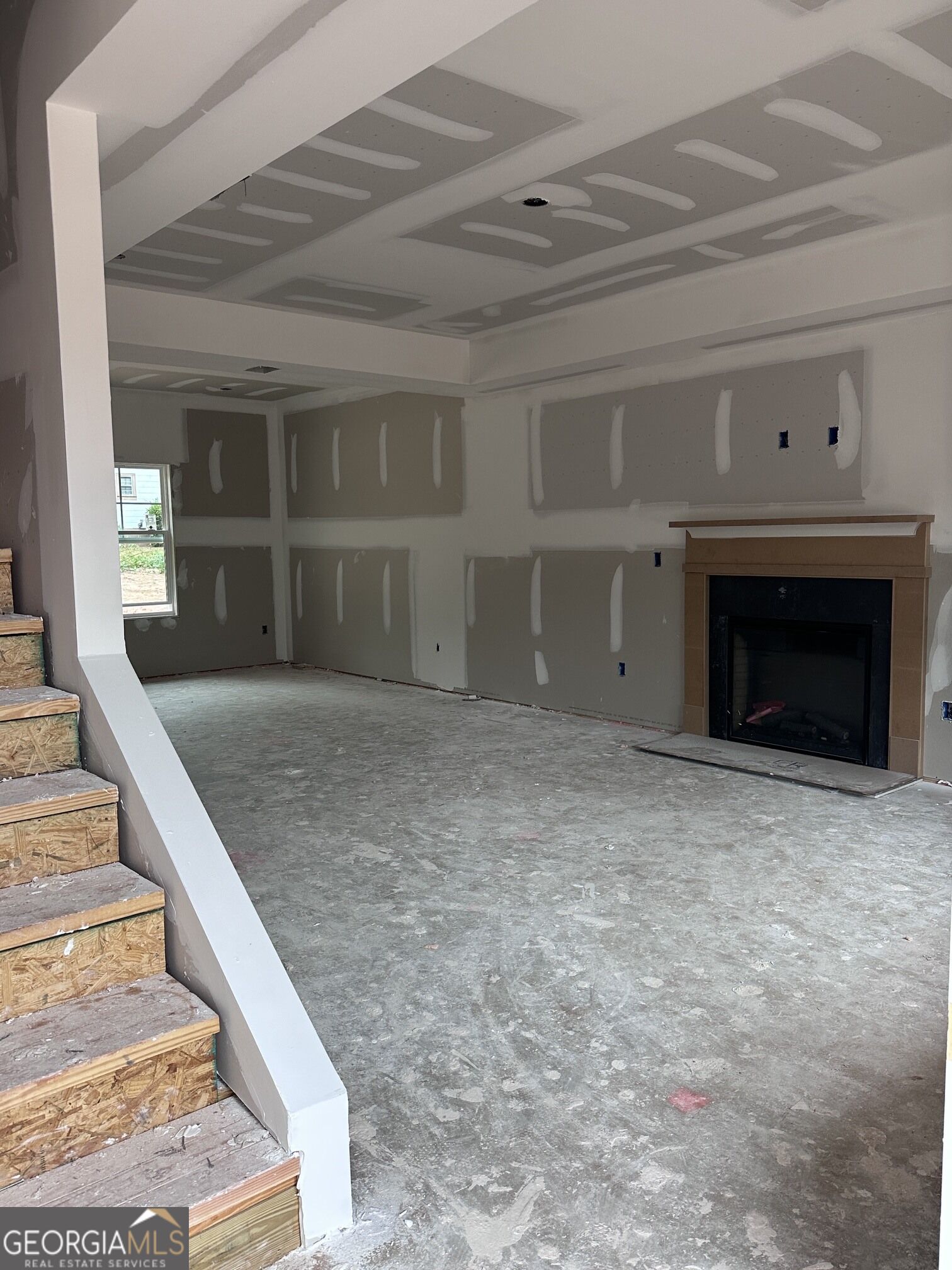 175 Pine Street Woodbury GA 30293