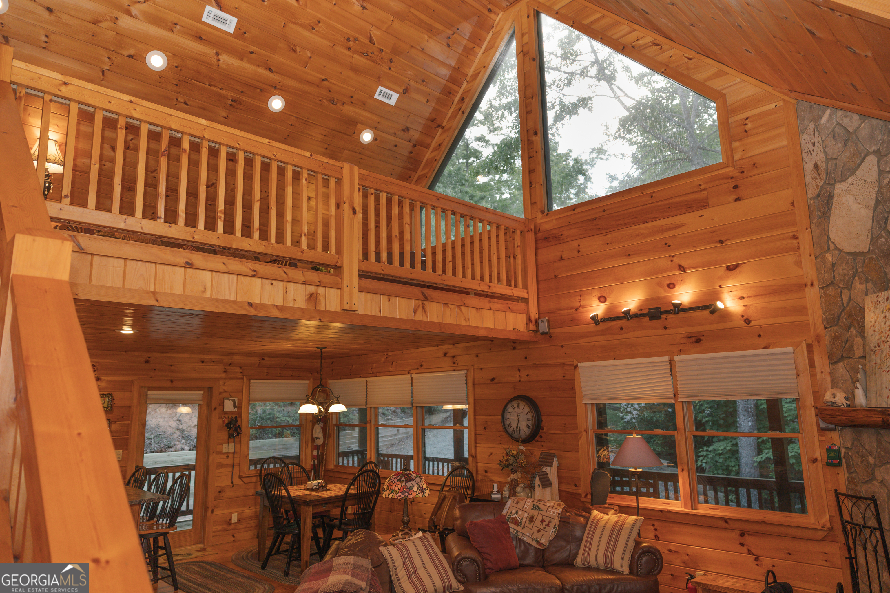 351 John Dick Overlook Blue Ridge GA 30513