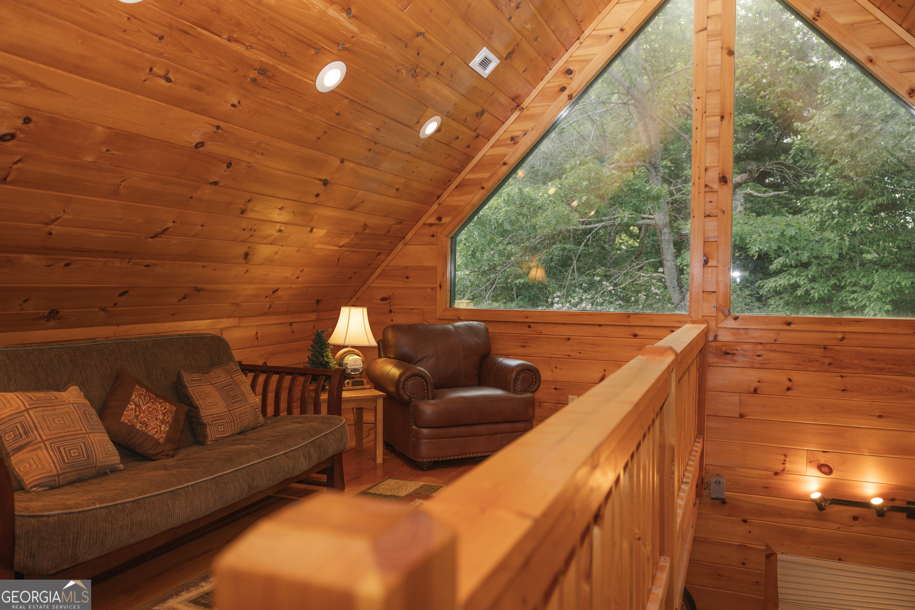 351 John Dick Overlook Blue Ridge GA 30513