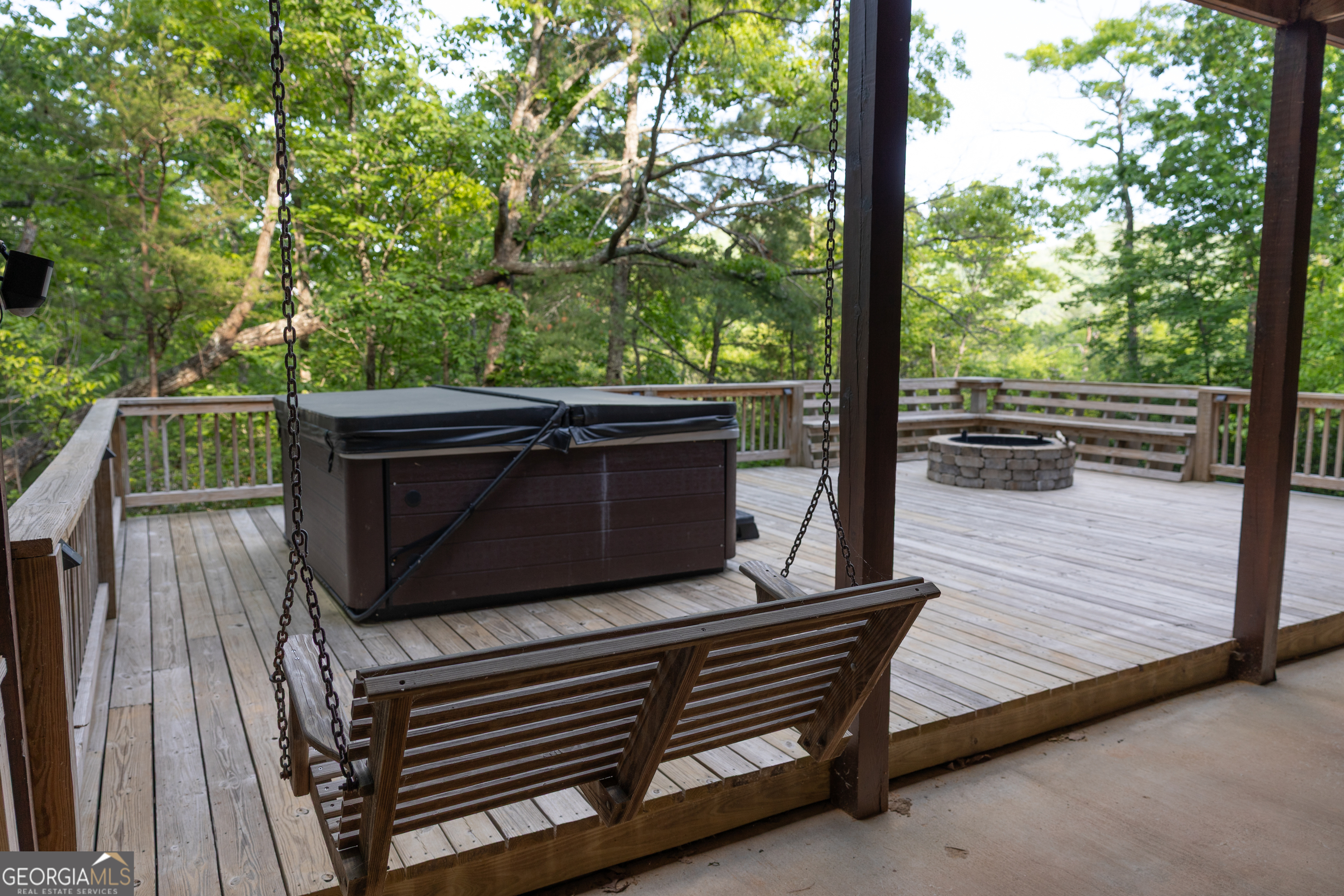 351 John Dick Overlook Blue Ridge GA 30513