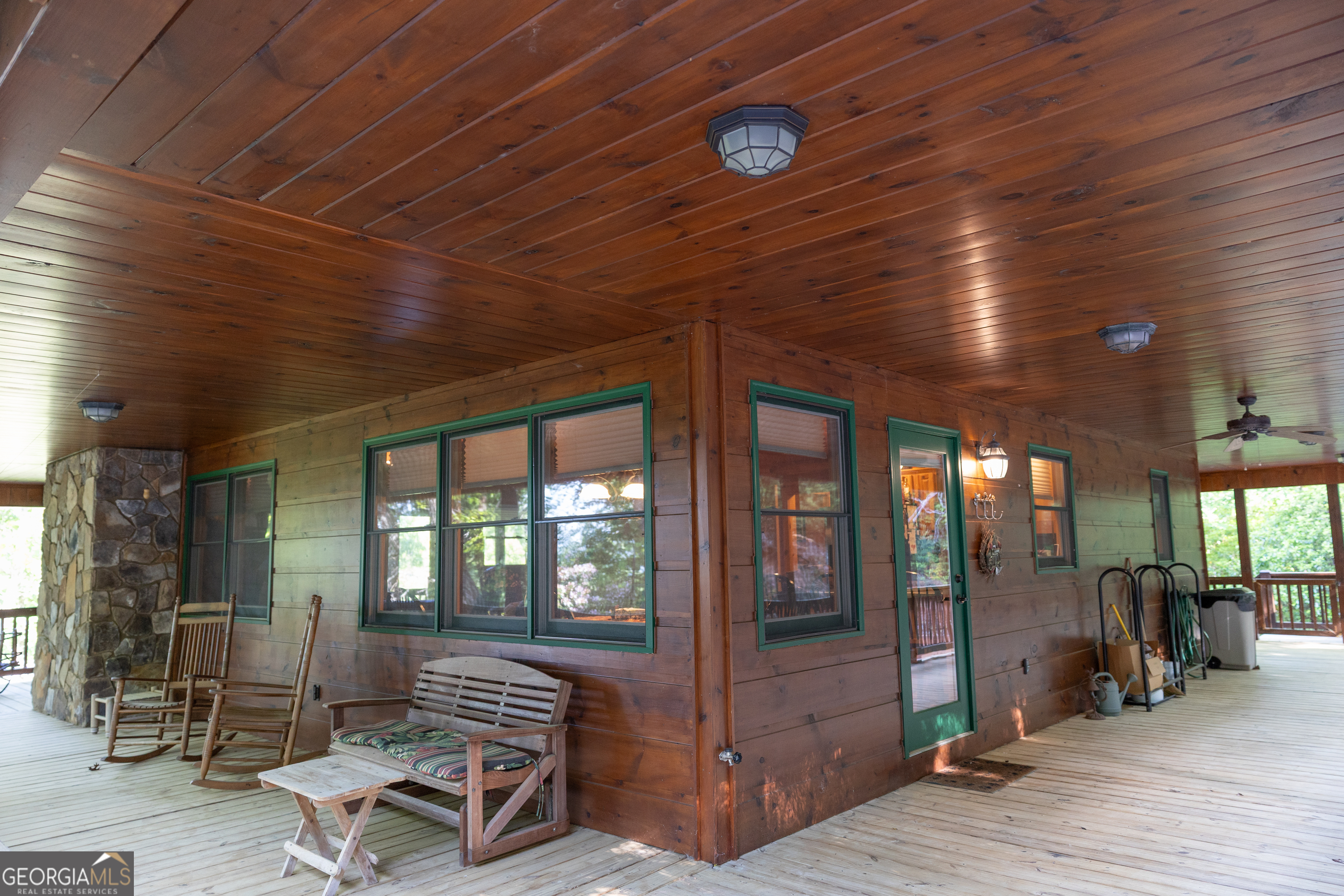 351 John Dick Overlook Blue Ridge GA 30513