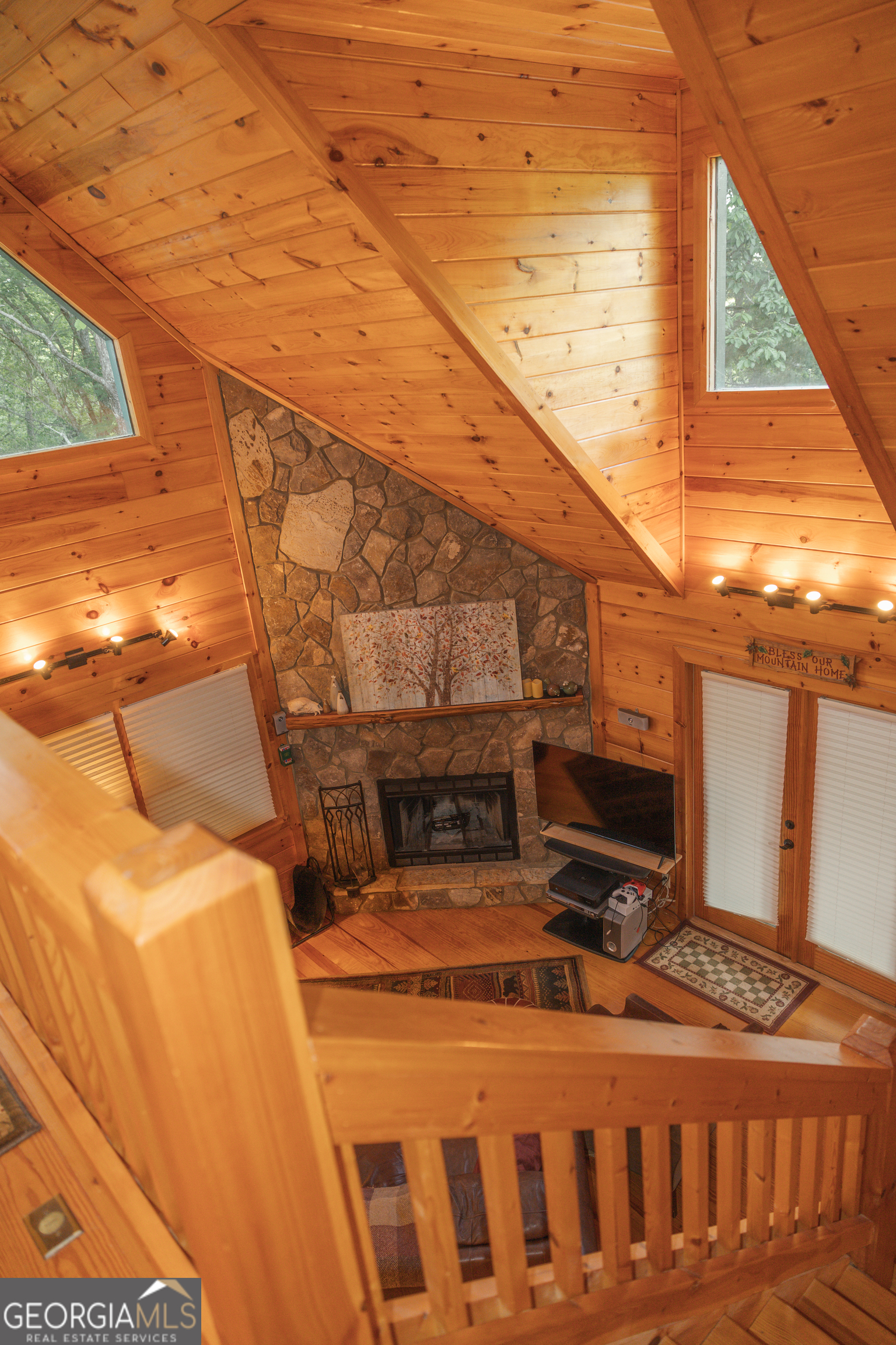 351 John Dick Overlook Blue Ridge GA 30513