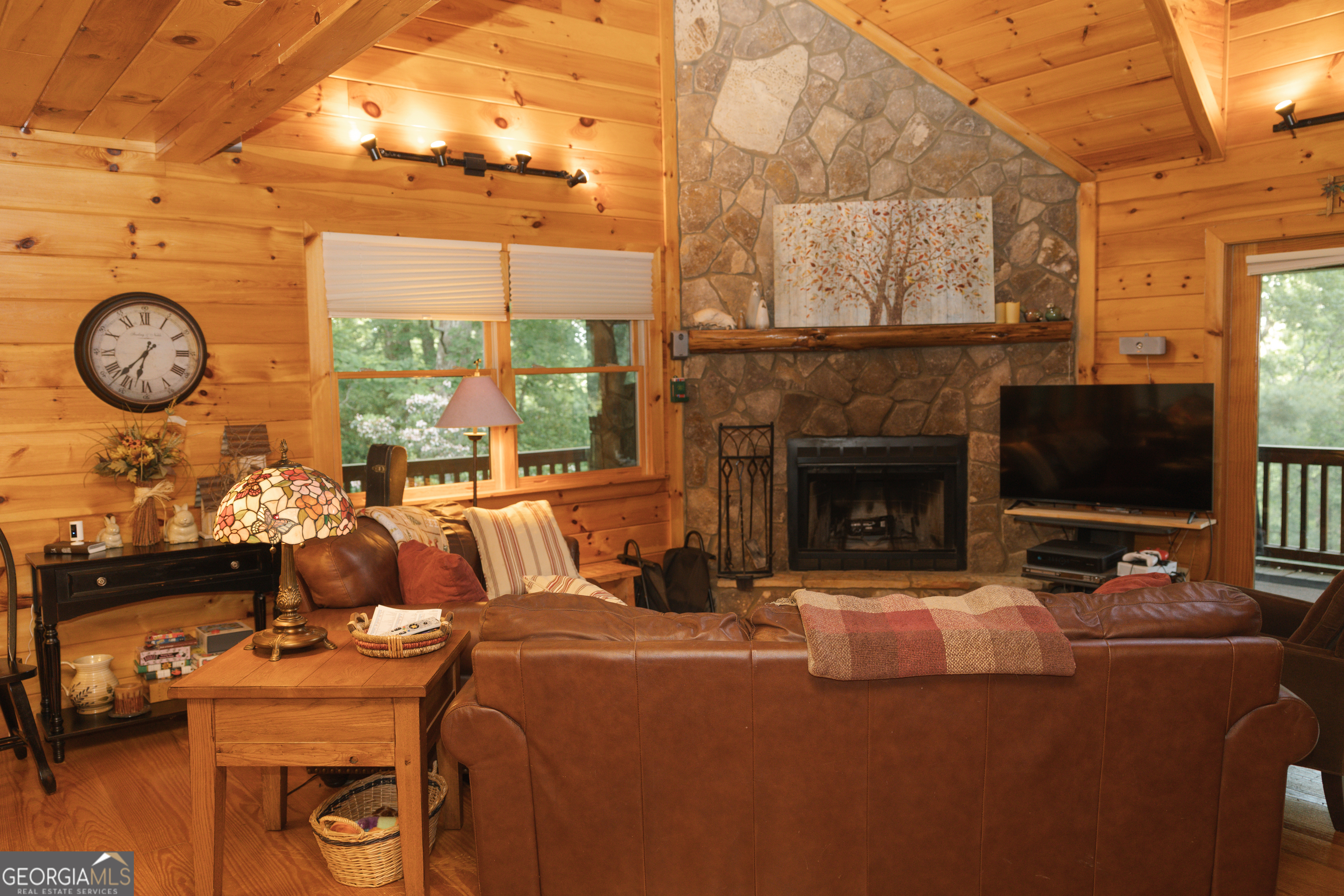351 John Dick Overlook Blue Ridge GA 30513