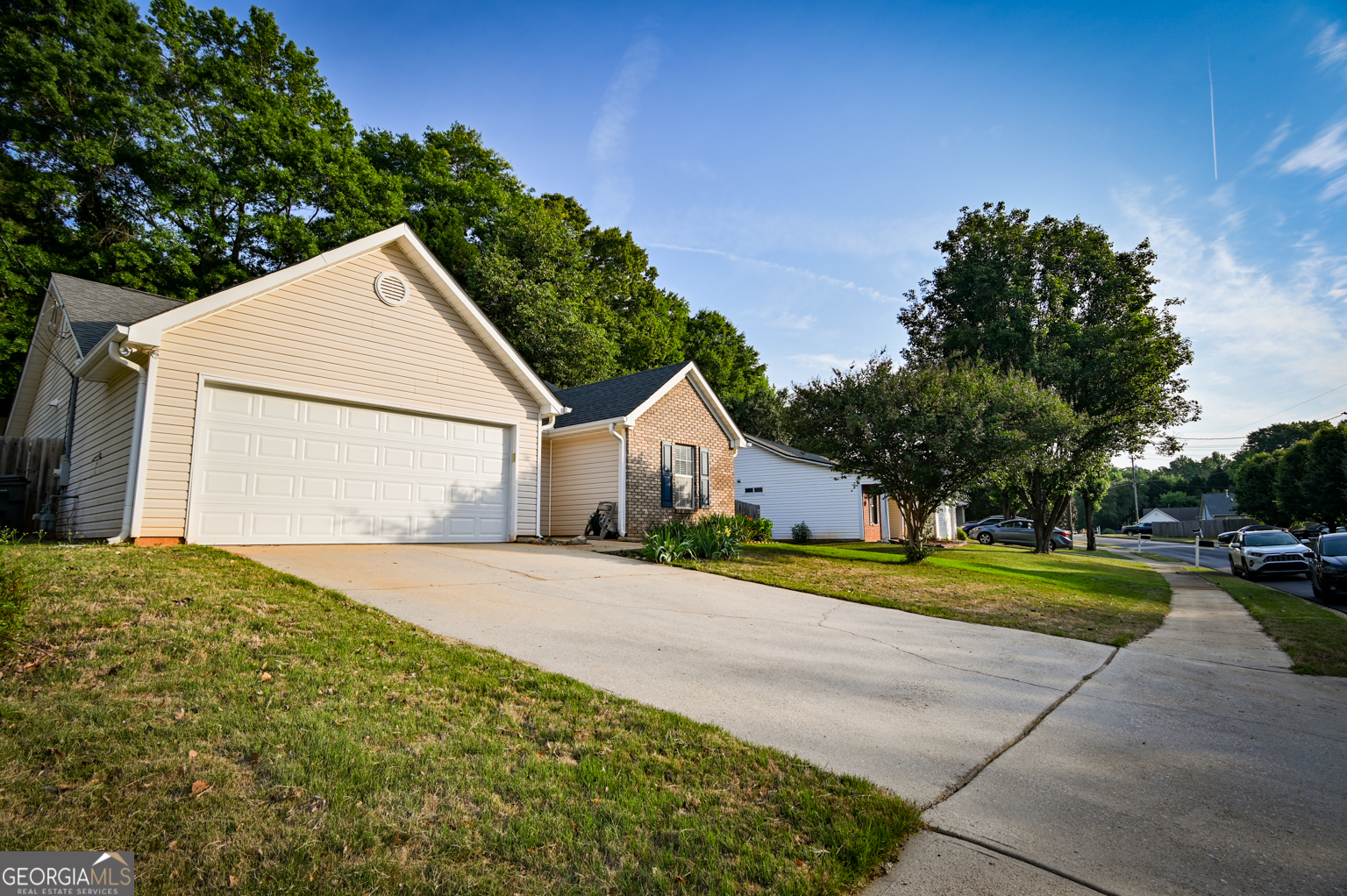 481 Sarahs Lane Locust Grove GA 30248