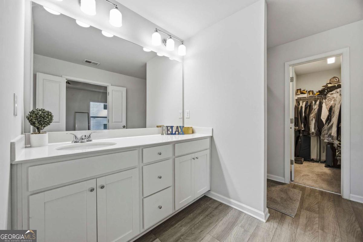 3175 Meadowstone Lane SW Atlanta GA 30331