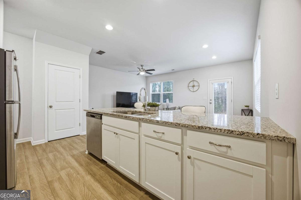 3175 Meadowstone Lane SW Atlanta GA 30331