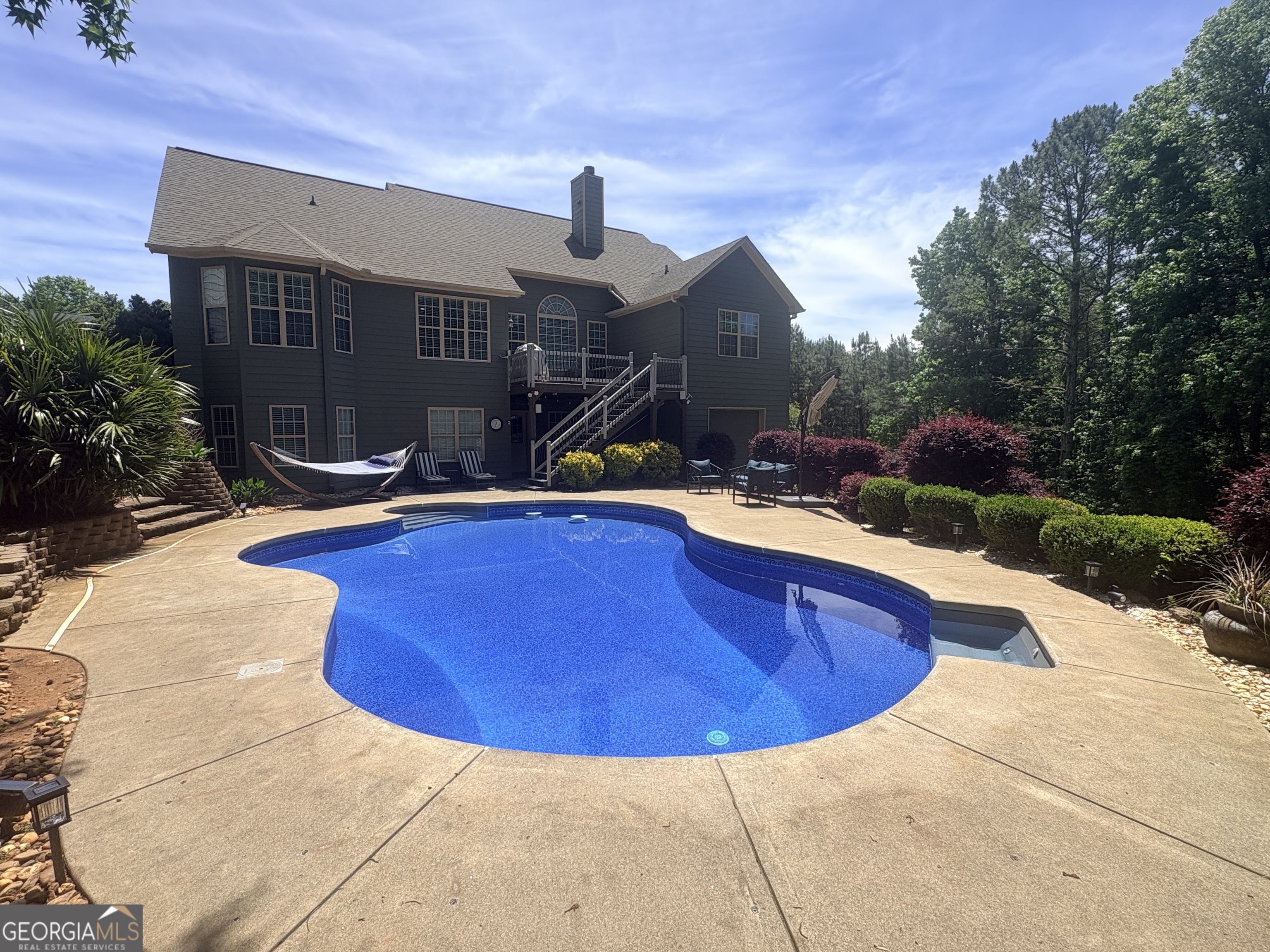 27 Roberson Drive Cartersville GA 30121