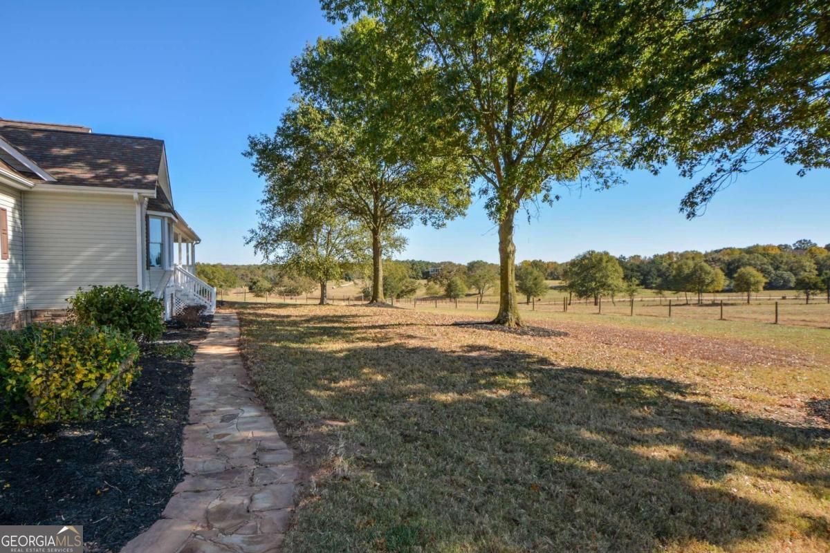 173 & 175 Deer Creek Farms Road Hartwell GA 30643