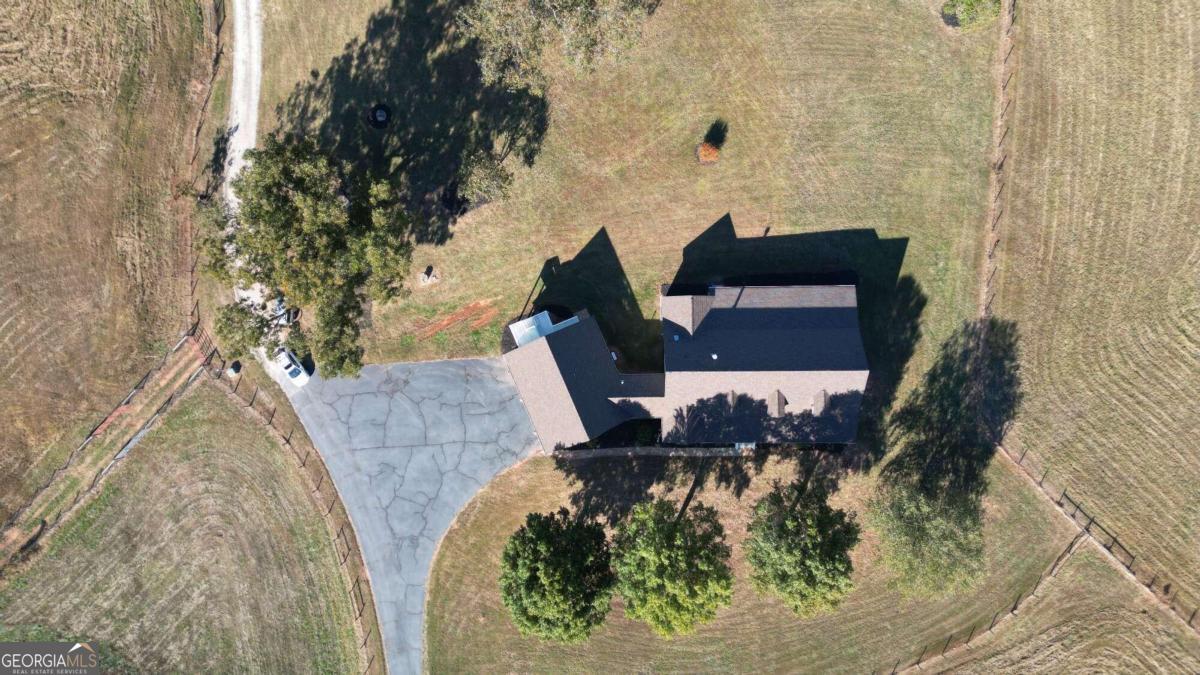 173 & 175 Deer Creek Farms Road Hartwell GA 30643