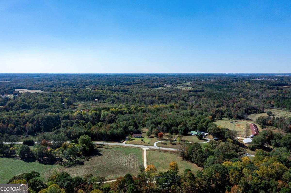173 & 175 Deer Creek Farms Road Hartwell GA 30643