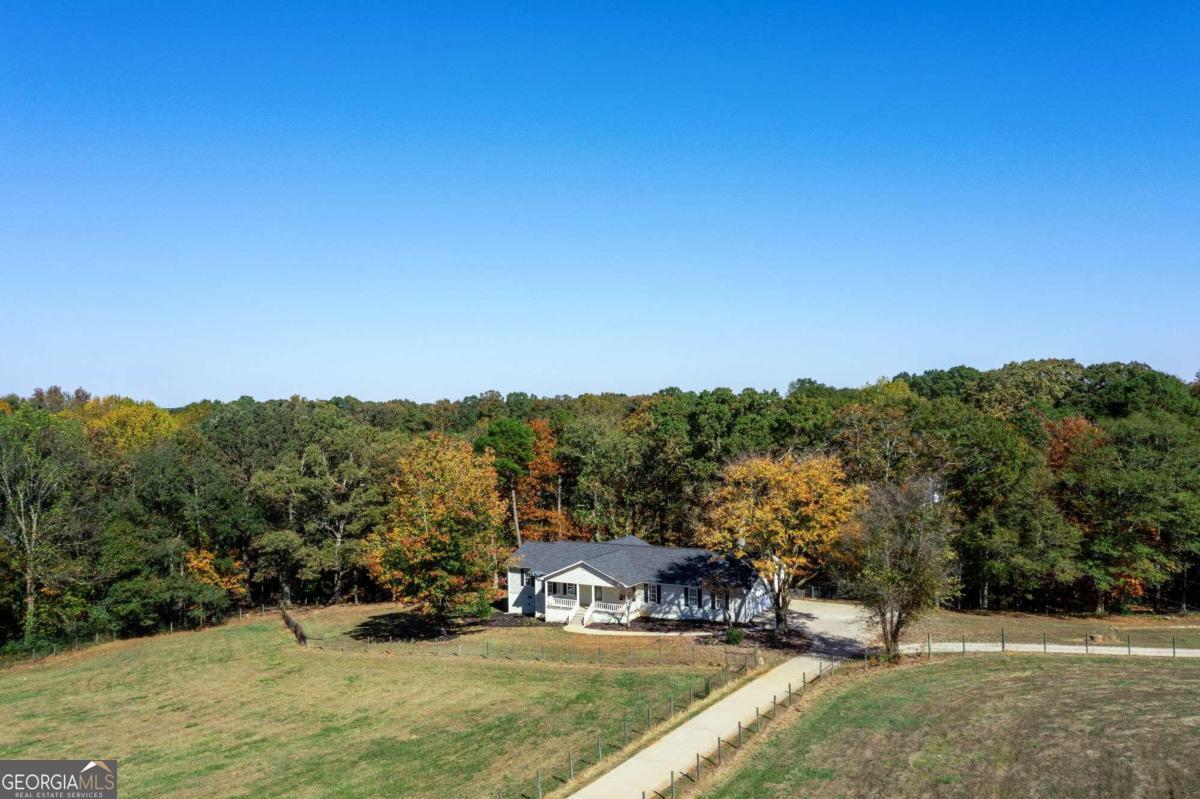 173 & 175 Deer Creek Farms Road Hartwell GA 30643