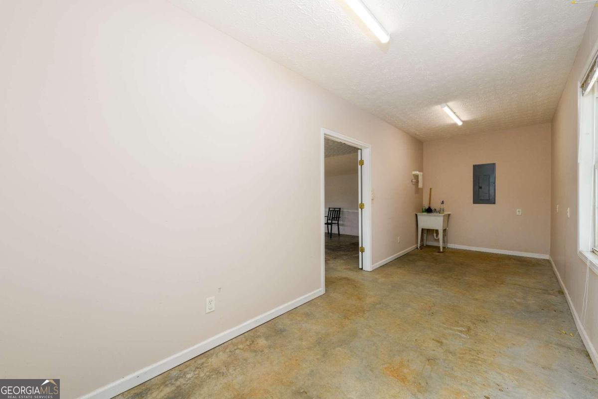 173 & 175 Deer Creek Farms Road Hartwell GA 30643