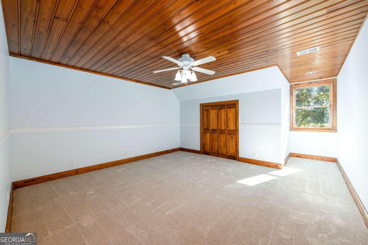 173 & 175 Deer Creek Farms Road Hartwell GA 30643