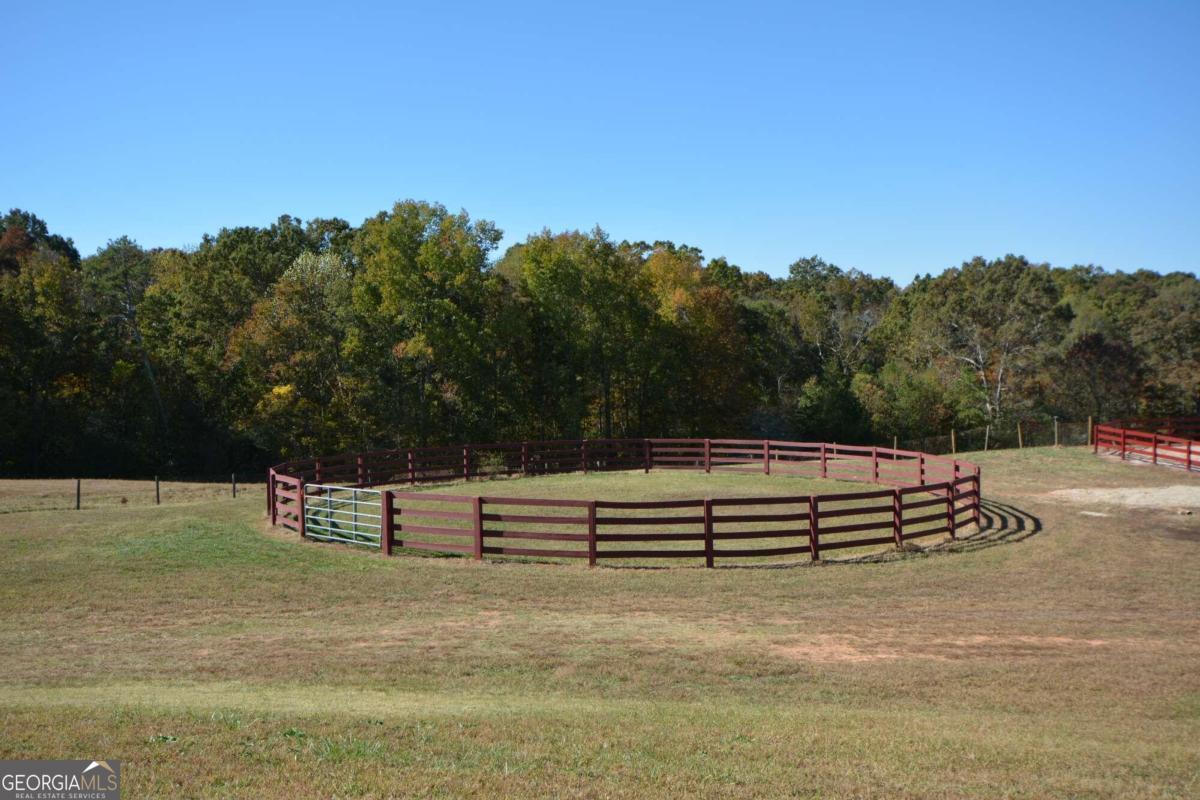 173 & 175 Deer Creek Farms Road Hartwell GA 30643
