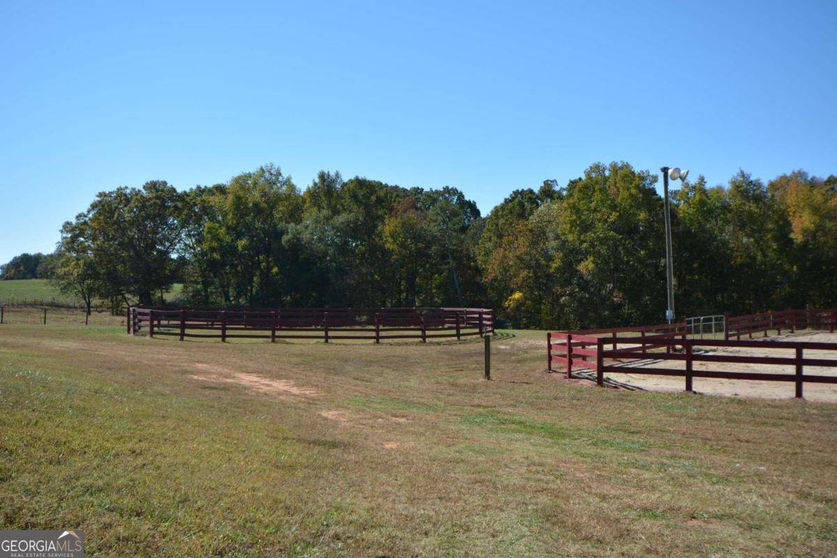 173 & 175 Deer Creek Farms Road Hartwell GA 30643