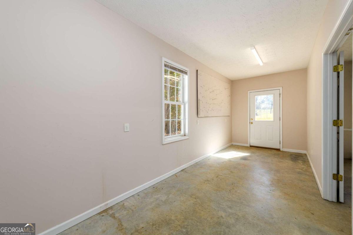 173 & 175 Deer Creek Farms Road Hartwell GA 30643