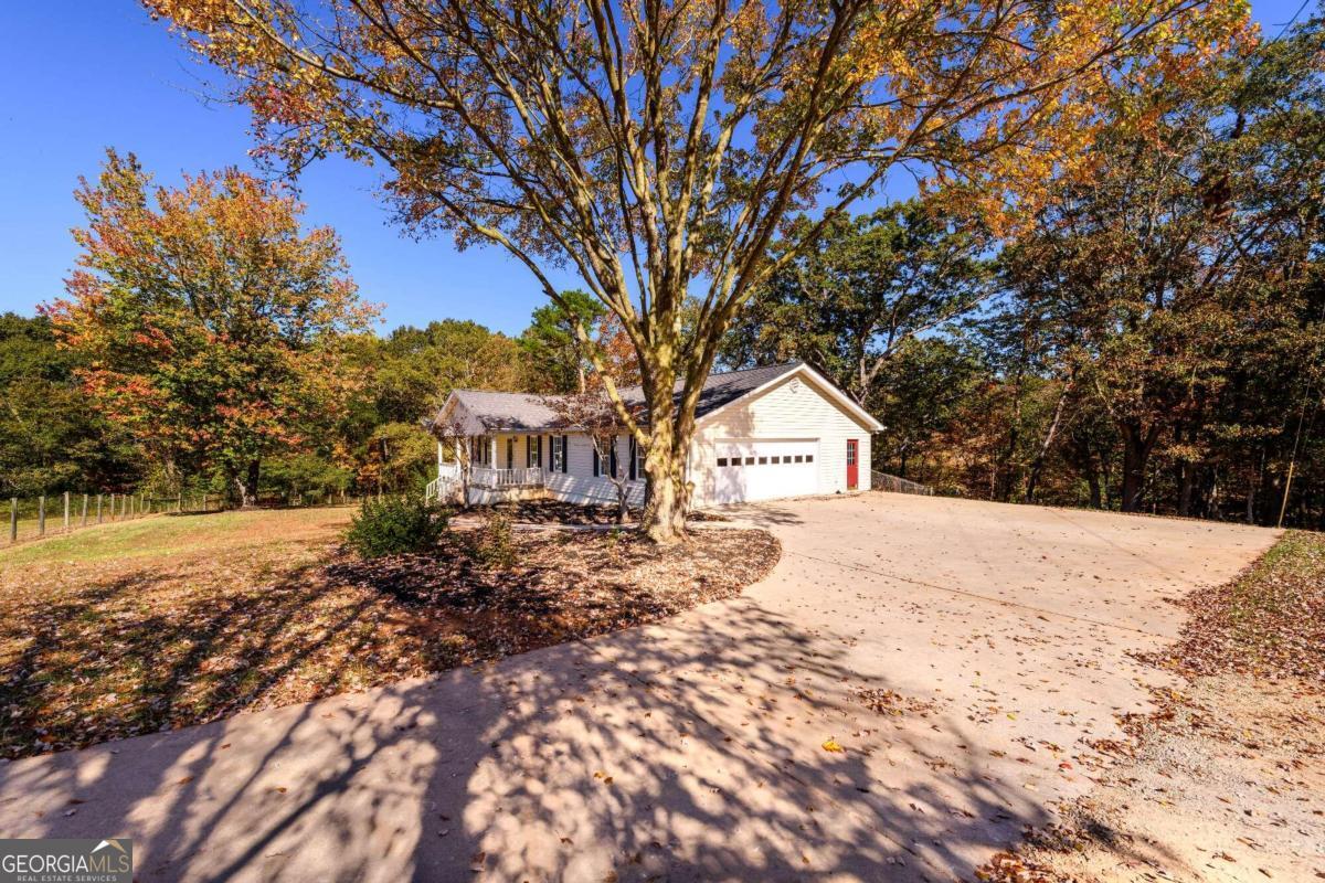 173 & 175 Deer Creek Farms Road Hartwell GA 30643