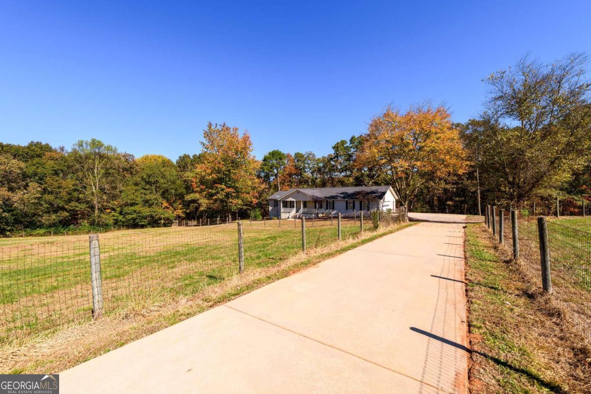 173 & 175 Deer Creek Farms Road Hartwell GA 30643