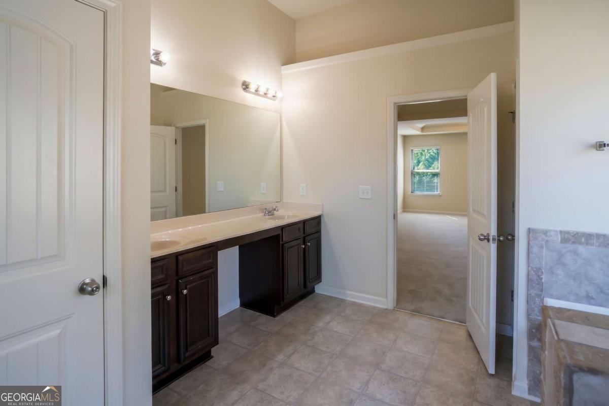 7621 Bowhead Court Fairburn GA 30213