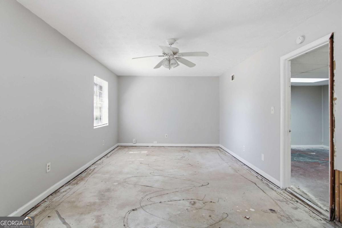 8822 Ashwood Drive Riverdale GA 30274